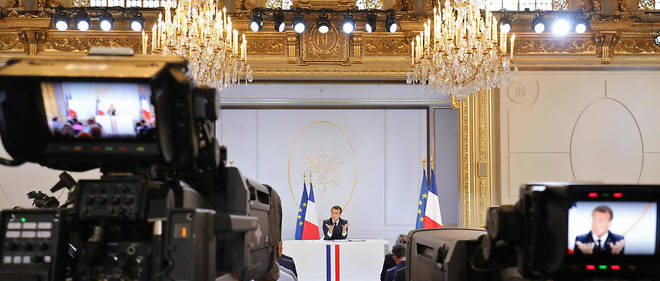 Emmanuel Macron face aux journalistes le 25 avril 2019.