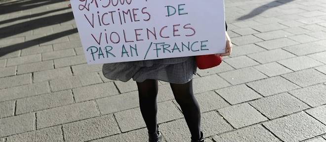 447 amendes pour "outrage sexiste" depuis aout, annonce Schiappa
