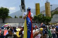 &quot;Tant que Dieu me le permet&quot;: &agrave; Caracas, les partisans de Guaido d&eacute;cid&eacute;s &agrave; d&eacute;loger Maduro