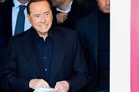 Silvio Berlusconi quitte l'h&ocirc;pital et se dit pr&ecirc;t pour la campagne