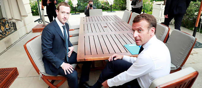 Mark Zuckerberg lors de sa rencontre, hier, avec Emmanuel Macron