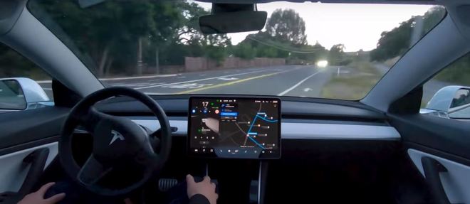  Tesla affronte des difficultes diverses, et l'accident mortel survenu a un conducteur de Model 3 en conduite autonome n'en est pas la moindre. 