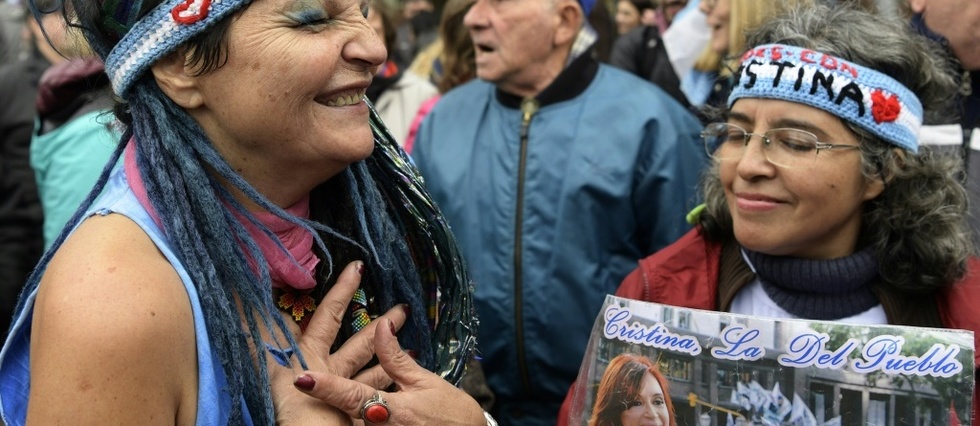 Argentine: l'ex-presidente Kirchner jugee pour la premiere fois pour corruption