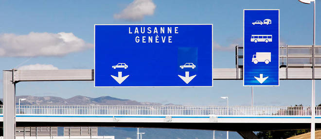 A proximite de la frontiere franco-suisse.