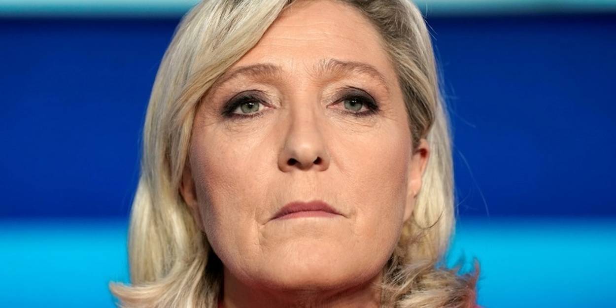 Assistants Parlementaires: Marine Le Pen Doit Rembourser 300.000 Euros