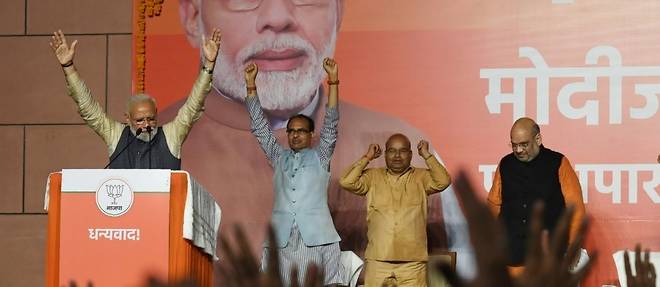 Inde: apres son triomphe, Modi prepare son deuxieme mandat