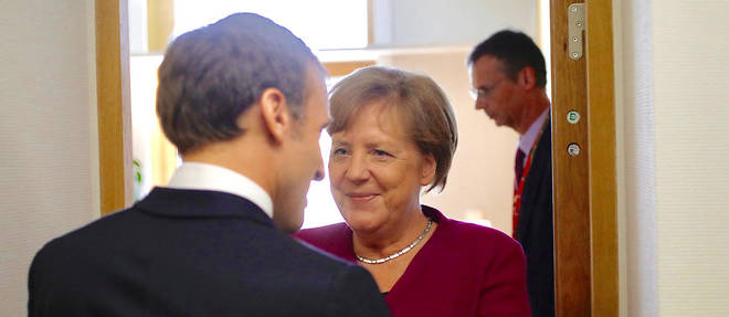 Angela Merkel et Emmanuel Macron ont deja eu une entrevue ce mardi au siege de la Commission europeenne. 