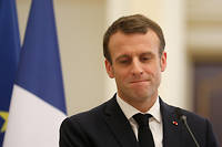  Même si la liste menée par Nathalie Loiseau n'est pas arrivée en tête, Emmanuel Macron reste maître du jeu politique national. 