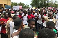 Manifestation de milliers de Lib&eacute;riens d&eacute;&ccedil;us par George Weah &agrave; Monrovia