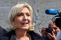 Photos d'exactions de l'EI sur Twitter: Marine Le Pen renvoy&eacute;e en correctionnelle