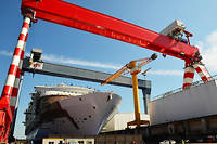  Les chantiers de l'Atlantique à Saint-Nazaire, sont l'un des leaders mondiaux, pour la conception et la fabrication de navires. 