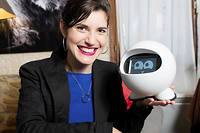  Application Ludocare, robot Joe, pour aider les enfants asthmatiques a prendre leurs medicaments. Elodie Loisel, fondatrice de la start-up Ludocare. 