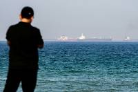 Attaques en mer d'Oman: les deux p&eacute;troliers s&eacute;curis&eacute;s, Ryad en alerte