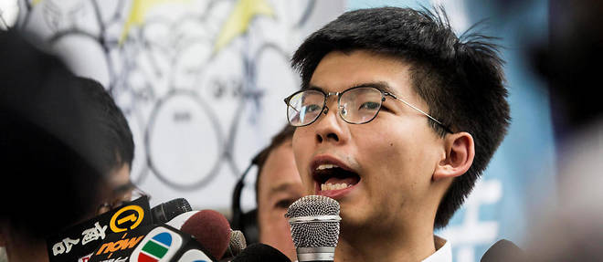 << Elle n'est plus qualifiee pour etre la dirigeante de Hong Kong >>, a estime Joshua Wong lundi 17 juin a sa sortie de prison, s'exprimant sur Carrie Lam.  