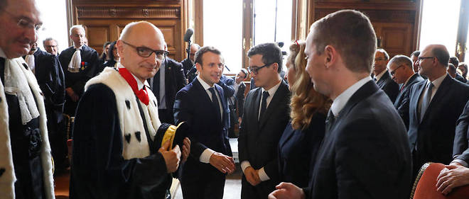 Didier Migaud, le premier president de la Cour des comptes, en compagnie d'Emmanuel Macron, de Gerald Darmanin, ministre des Comptes publics, et d'Olivier Dussopt, en charge de la Fonction publique. 