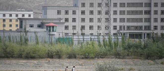 Erdogan: les gens vivent "heureux" au Xinjiang