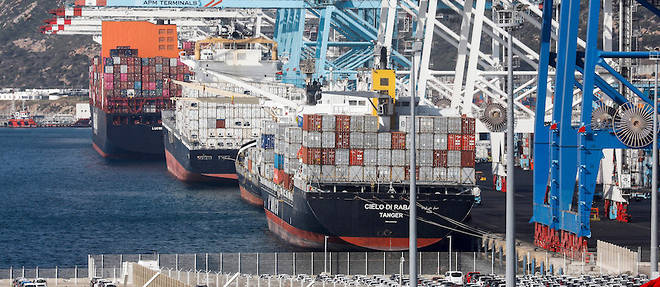 Le port de Tanger Med prend une dimension importante au niveau continental et mondial.
