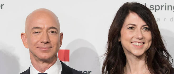 Jeff et MacKenzie Bezos etaient maries depuis 25 ans et ont quatre enfants. 