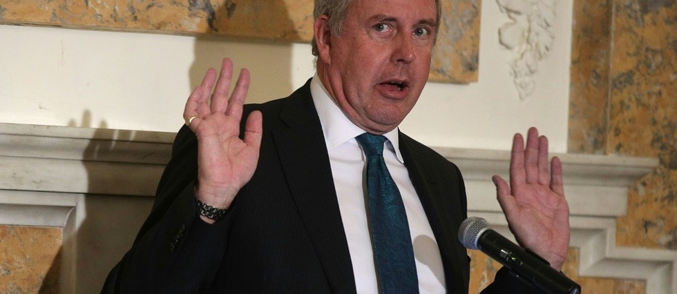 Des Couloirs Feutrés De La Diplomatie Aux Scandales D - 