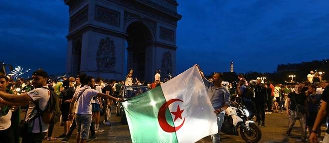 Paris: magasins pilles lors d'un rassemblement apres la victoire de l'equipe de foot d'Algerie