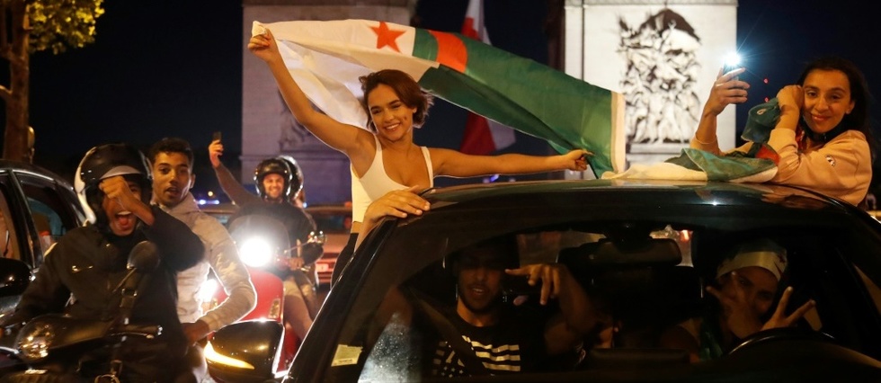 Coupe d'Afrique: de Marseille a Saint-Etienne ou Paris, les fans de l'Algerie explosent de joie