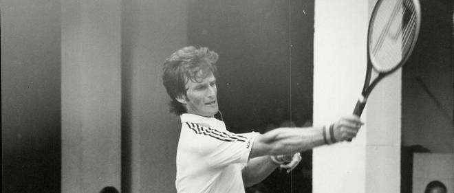 Peter McNamara a Wimbledon en 1981. Le joueur s'est hisse jusqu'au 7e rang mondial.