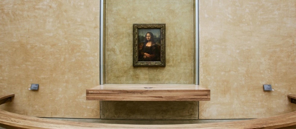 Au Louvre La Deferlante Devant La Joconde Un Miracle Et Un Casse Tete Le Point
