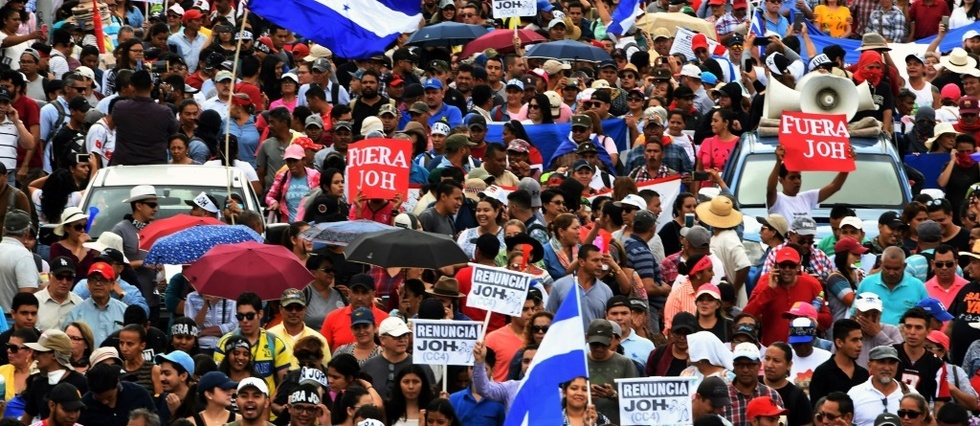Honduras: nouvelle journee de mobilisation des pro et anti-Hernandez