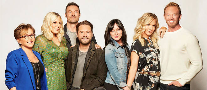 Les acteurs de "Beverly Hills 90210" se retrouvent a l'occasion d'une nouvelle serie.