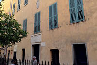  La maison Bonaparte, lieu mythique, est le musée le plus visité de Corse. 