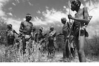 Le tour du monde des derni&egrave;res tribus&nbsp;: les Bochimans d'Afrique australe