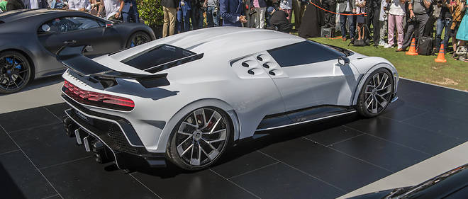La Bugatti Centodieci a ete revelee a Peeble Beach, au debut du concours d'elegance le plus select de la planete
