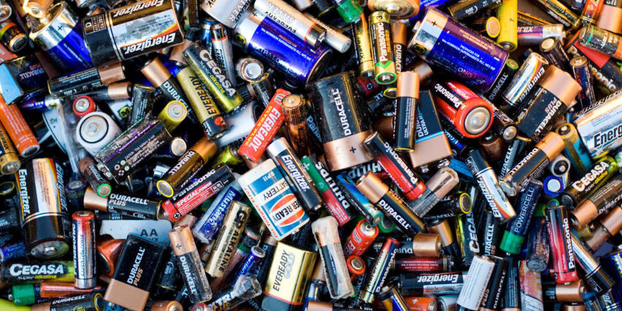 Quelles piles et batteries à collecter où ? Un aperçu pratique !