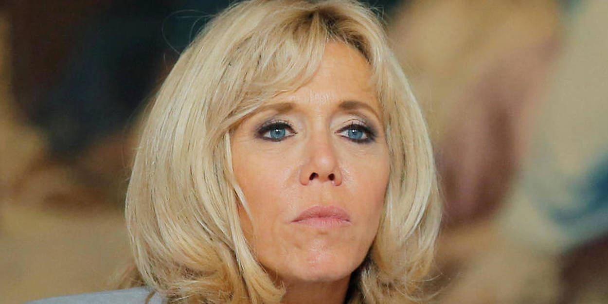 Bolsonaro : Des Brésiliens S'excusent Auprès De Brigitte Macron