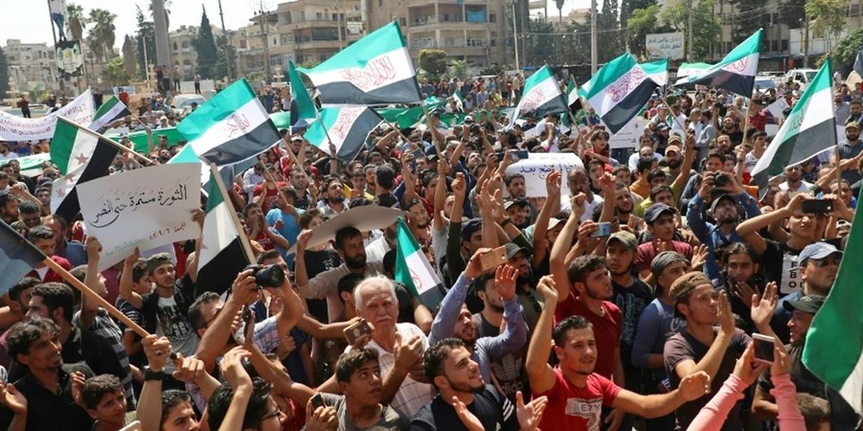 Syrie Manifestations à Idleb Contre Le Régime Et Son Allié Russe 0634