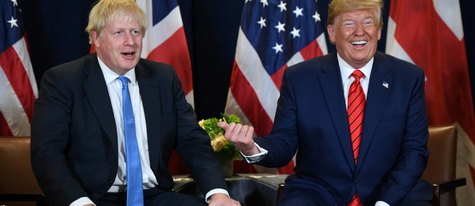 Face aux difficultes de Boris Johnson, Trump offre son soutien indefectible