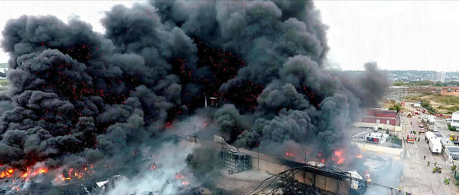 Incendie de l'usine Lubrizol le 27 septembre 2019.