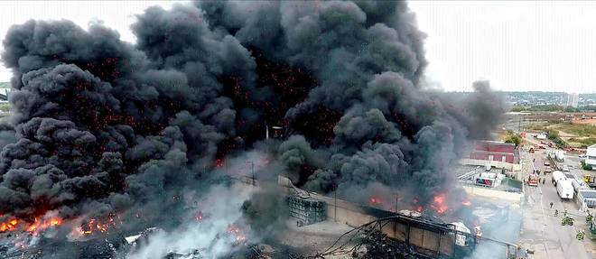 Incendie de l'usine Lubrizol le 27 septembre 2019.