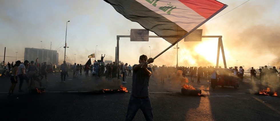 Bagdad annonce des mesures sociales pour tenter de calmer la protestation