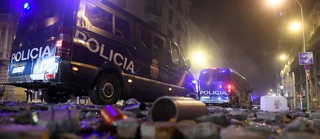Barcelone plongee dans le chaos apres une manifestation monstre