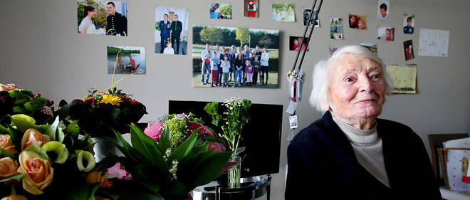 Yvettes Lundy, dans une maison de retraite a Epernay, dans la Marne, en avril 2017. 