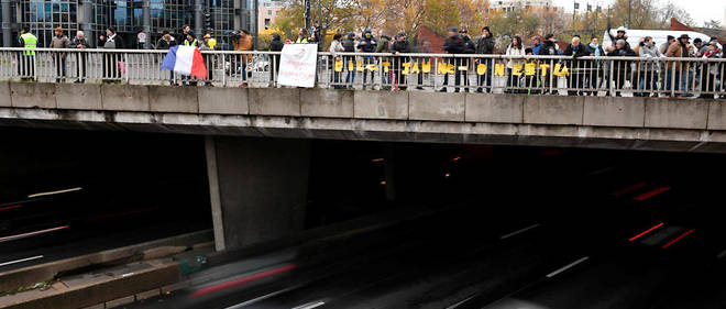 Gilets Jaunes à Paris Premiers Incidents Porte Champerret