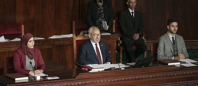 Desormais president de l'Assemblee des representants du peuple, Rached Ghannouchi est le 2e personnage de l'Etat tunisien. Ici, lors de la 1re session de la derniere legislature.
 
 