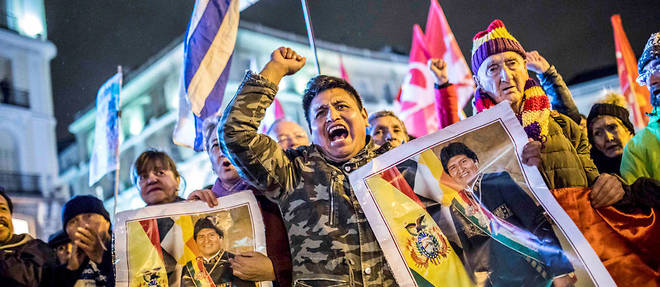 Les partisans d'Evo Morales manifestent quotidiennement dans les rues pour demander le depart de Jeanine Anez. Les affrontements occasionnes ont fait pres d'une trentaine de morts.