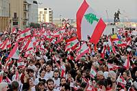 Des foules de Libanais f&ecirc;tent, dans la ferveur, une nouvelle &quot;ind&eacute;pendance&quot;