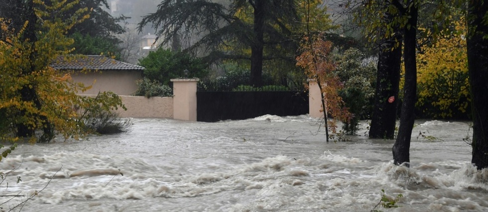 Fortes Inondations Sur La Cote D Azur Deux Disparus Et Au Moins Deux Blesses Levee De L Alerte Rouge Le Point