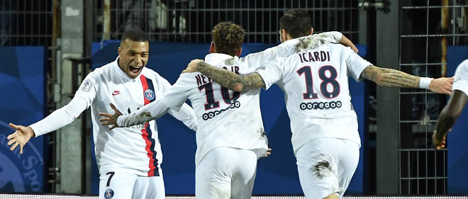 Le Paris Saint-Germain (1er) signe une quatrieme victoire consecutive grace a son succes sur la pelouse de Montpellier (1-3).
