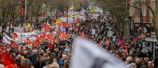 D'apres la CGT, 1,8 million de personnes se sont mobilisees mardi dans toute la France.
