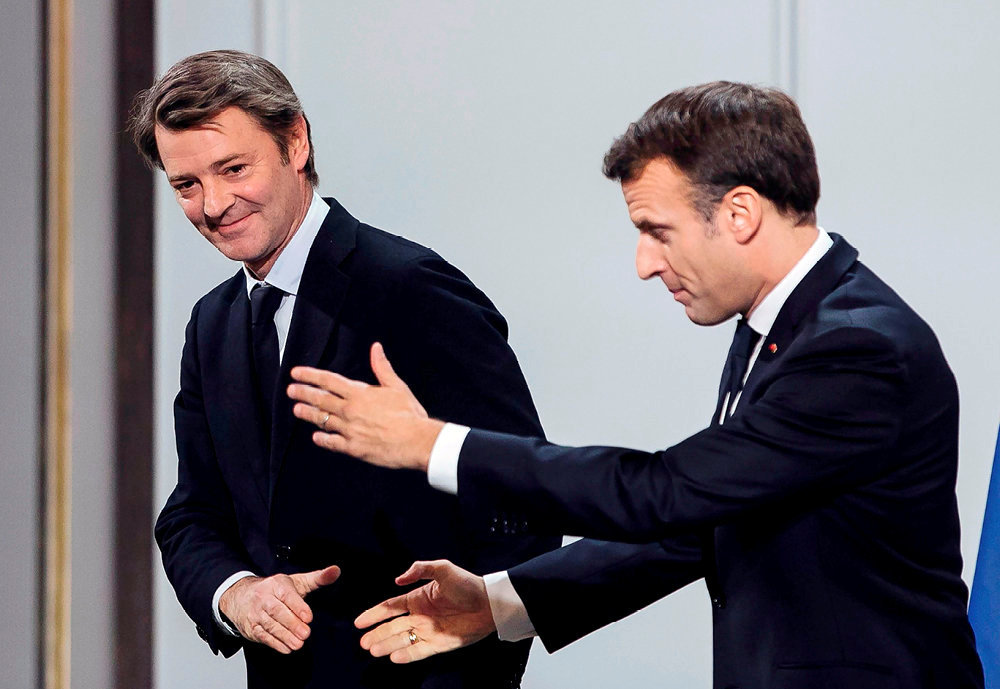 
        En vue. Le 20 novembre, Emmanuel Macron recoit le president de l'Association des maires de France et 2 000 ediles a l'Elysee.