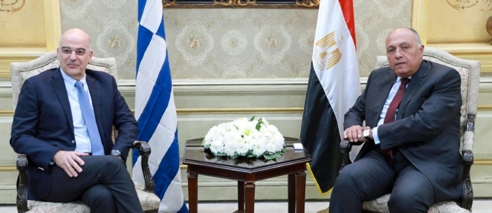 Accord Tripoli-Ankara : le chef de la diplomatie grecque chez Haftar puis au Caire